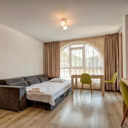 Complex Hunter's Апарт-отель