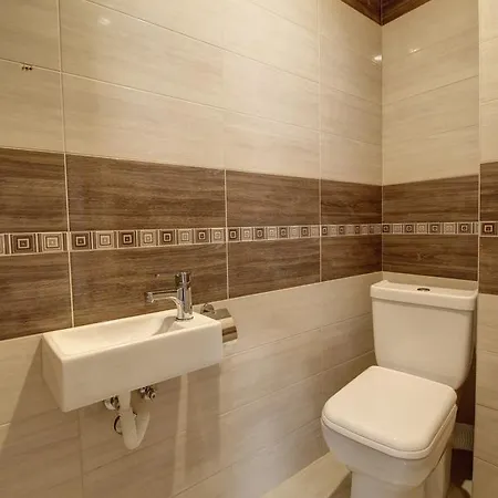 Апарт-отель Complex Hunter's Шкорпиловци