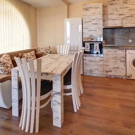 Апарт-отель Complex Hunter's