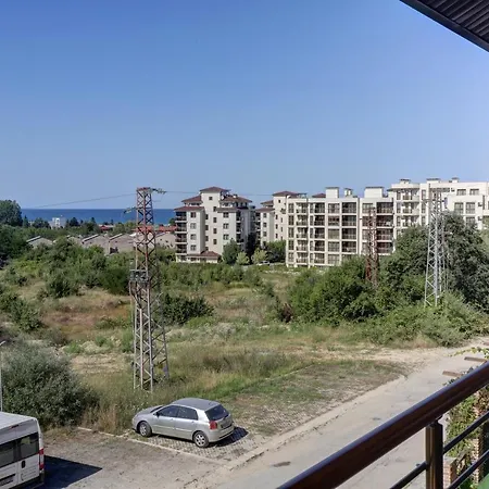 комплекс Hunter's Апартхотел