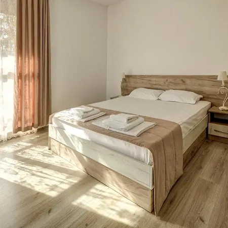 Complex Hunter's Lejlighedshotel 4*