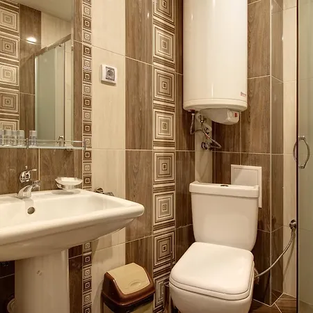 Apartahotel Complex Hunter's 4*