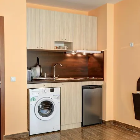 Apartahotel Complex Hunter's Shkorpilovtsi