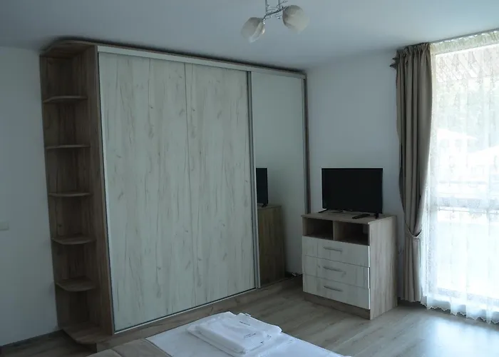 Complex Hunter's Aparthotel Škorpilovci